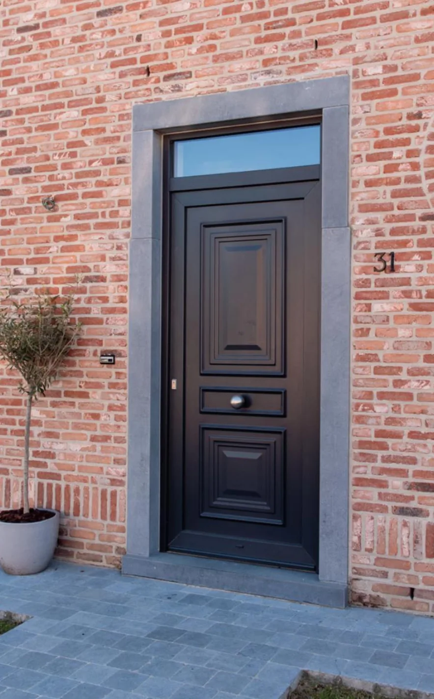 Porte d’entrée vitrée décorative Frager